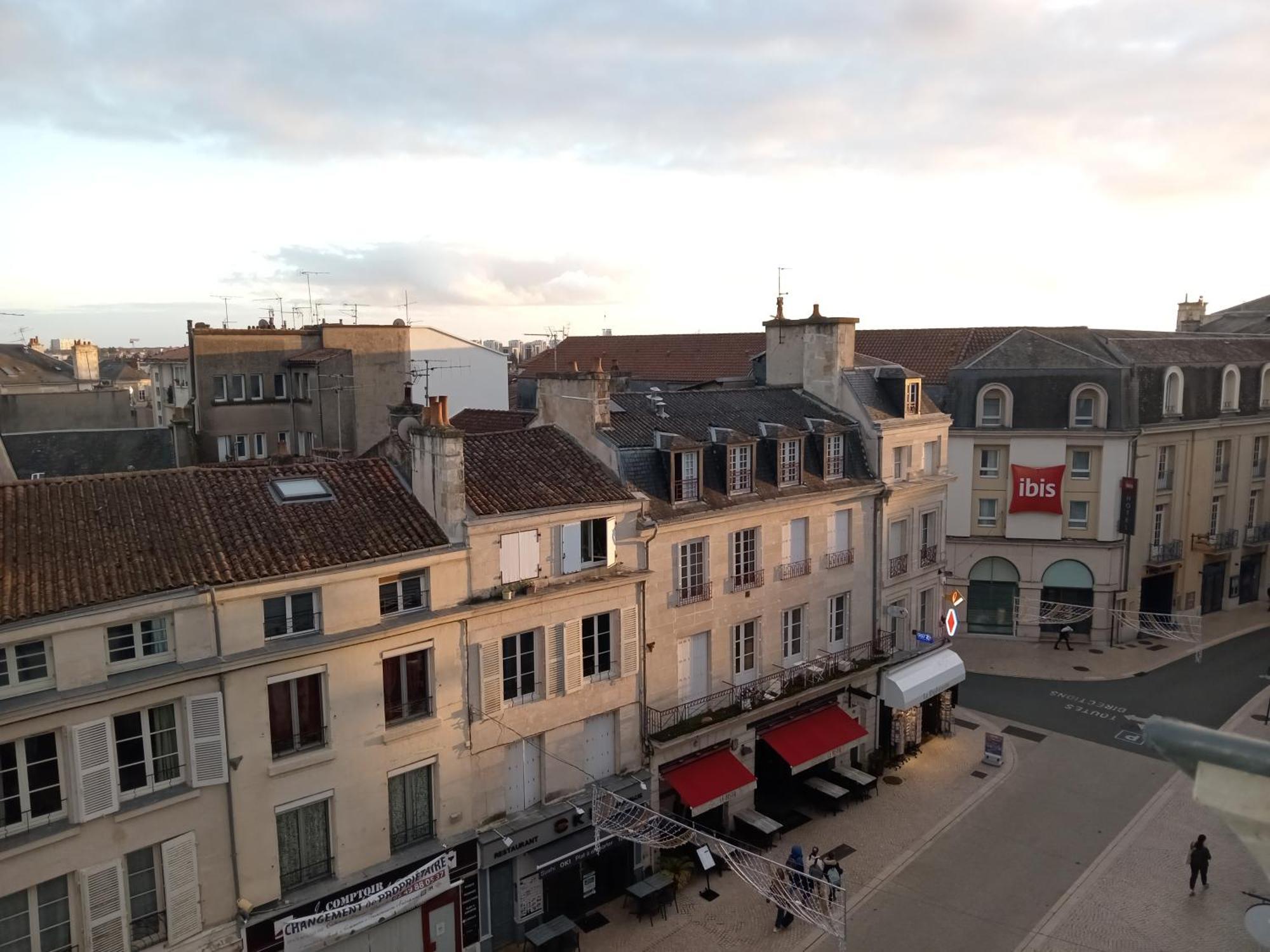 Cosy & Tendance Spa Poitiers Esterno foto